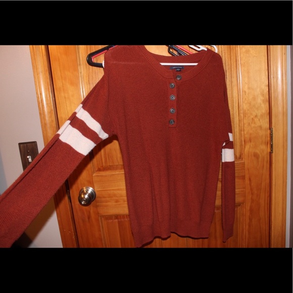 sweaters - Picture 4 of 6